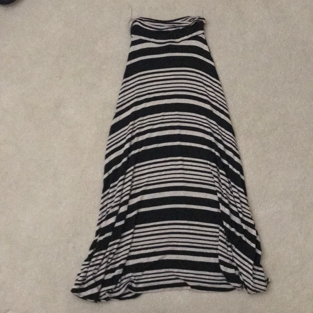 👑black and white maxi skirt👑